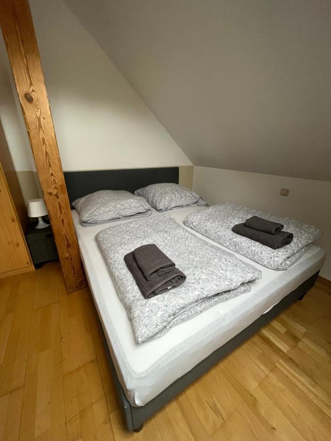 Doppelzimmer, Tv- Bad, Kuehlschrank- Parkplatz-17 Meine Esterno foto
