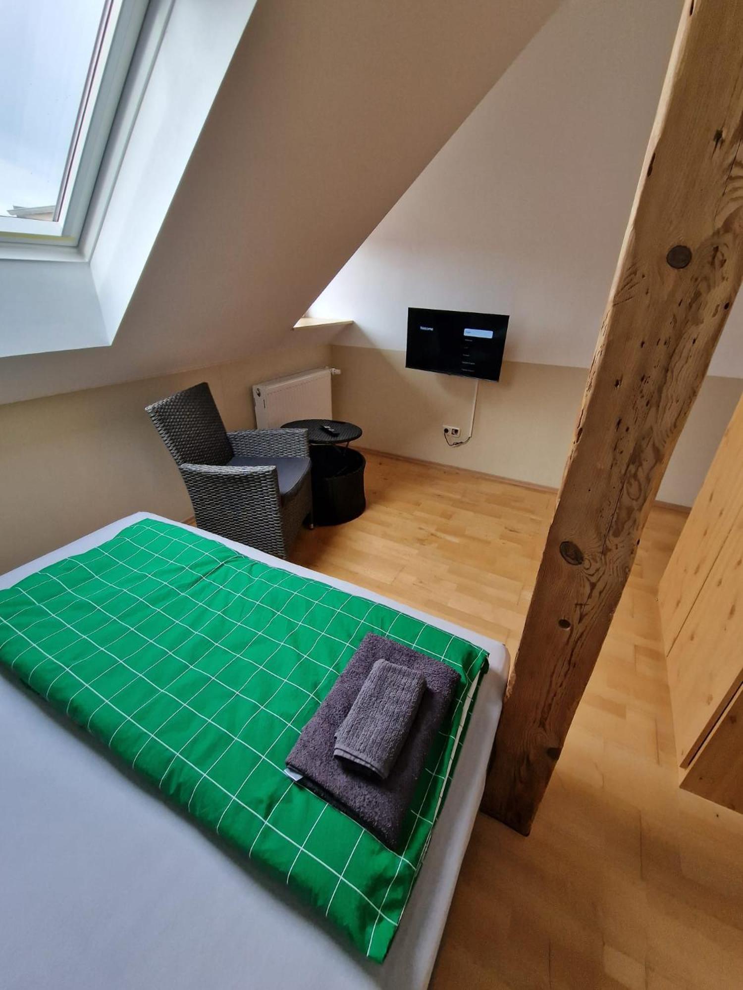 Doppelzimmer, Tv- Bad, Kuehlschrank- Parkplatz-17 Meine Esterno foto