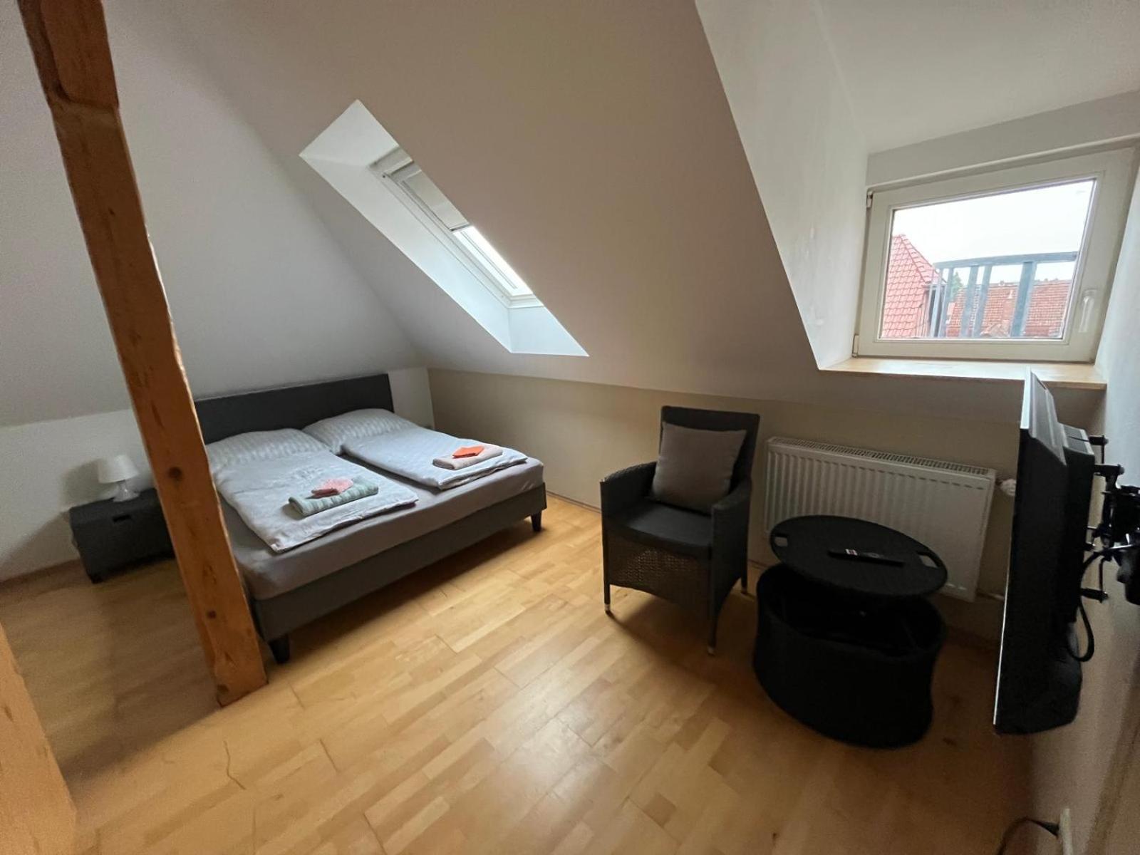 Doppelzimmer, Tv- Bad, Kuehlschrank- Parkplatz-17 Meine Esterno foto